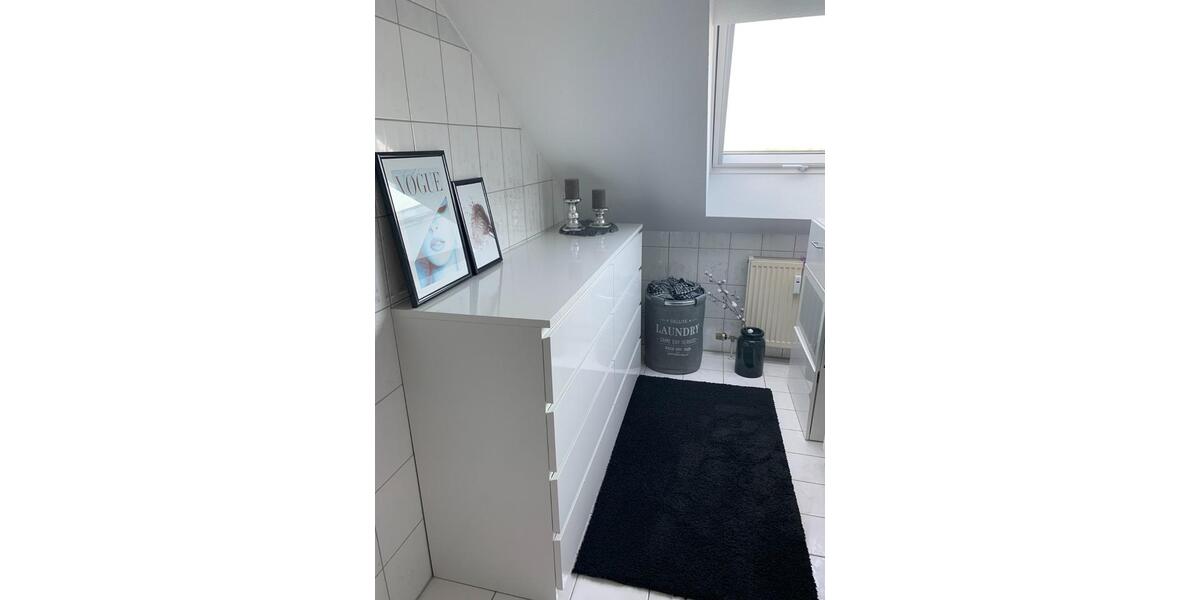 Traumhafte 2-Zimmer Dachgeschoßwohnung mit Balkon 2 zimmer