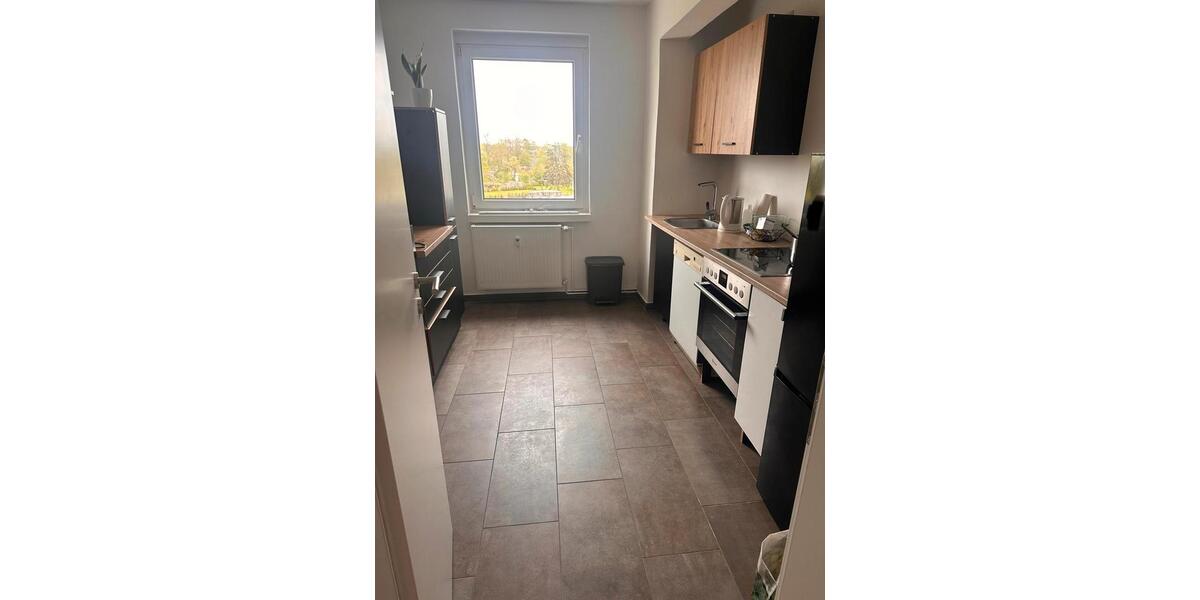 Etagenwohnung Greifswald - 3 Zimmer, 64 m&sup2;, 700&euro; | Angebot:25129219