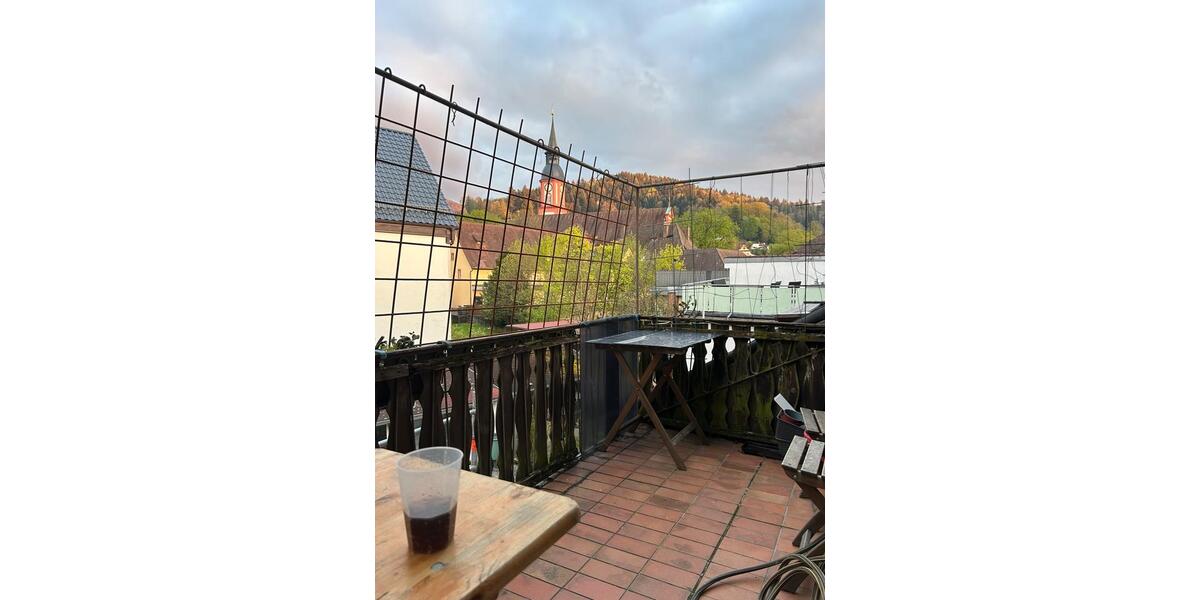 Wohnen auf Zeit Freiburg im Breisgau Munzingen - 5 Zimmer, 120 m&sup2;, 500&euro; | Angebot:26230411