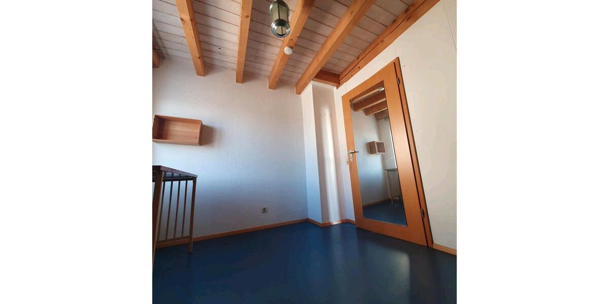 Wohnen auf Zeit Nagold - 4 Zimmer, 120 m&sup2;, 430&euro; | Angebot:25893987