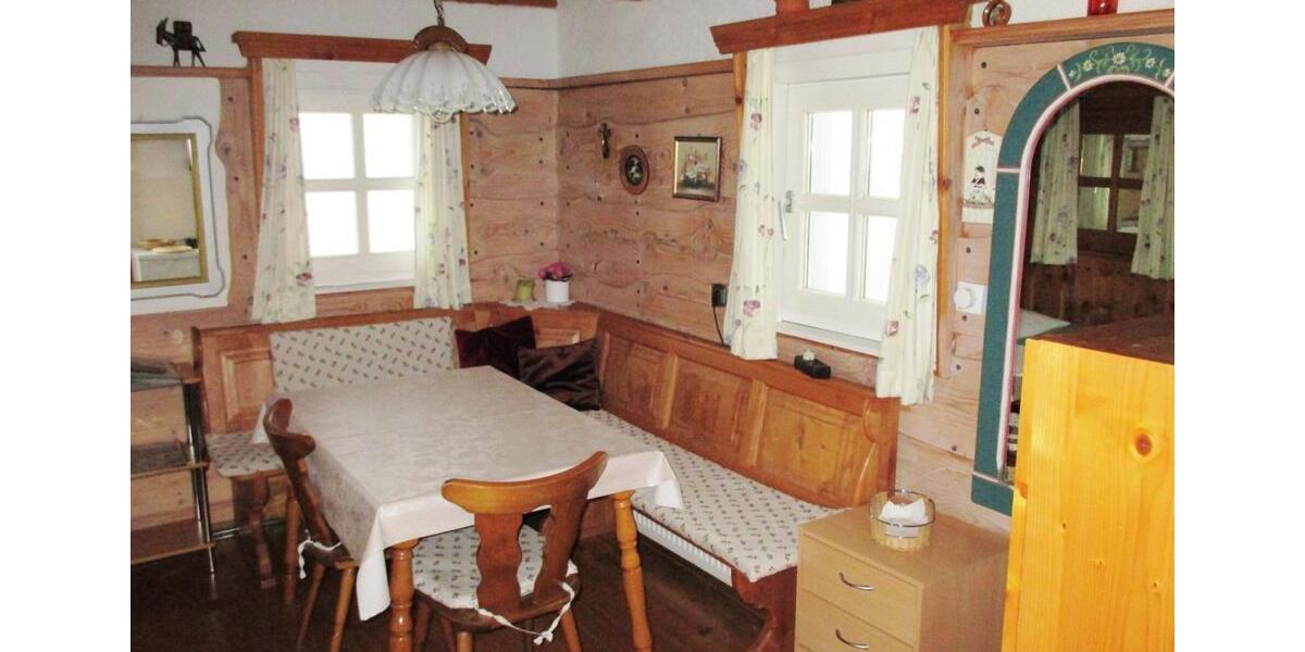 Wohnen auf Zeit Augsburg Innenstadt - 3 Zimmer, 28 m&sup2;, 50&euro; | Angebot:16969215