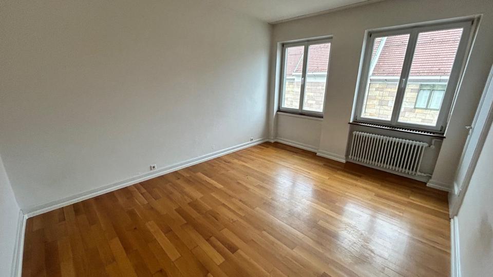 Etagenwohnung Offenburg - 6 Zimmer, 160 m&sup2;, 1.600&euro; | Angebot:24755003