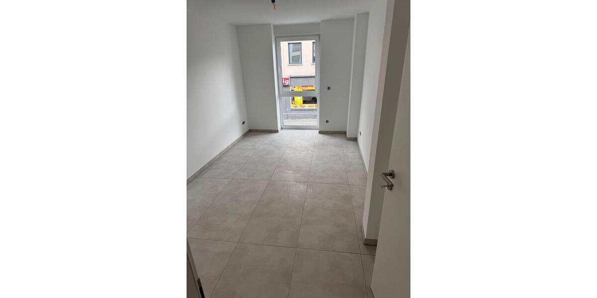 Etagenwohnung Köln Mülheim - 4 Zimmer, 107 m&sup2;, 2.030&euro; | Angebot:26326992