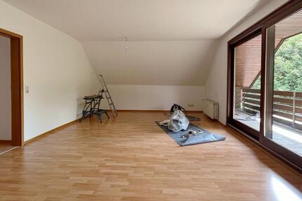 Grüner Ausblick von West nach Ost: renovierte 3-Zi.-Whg. 3 zimmer