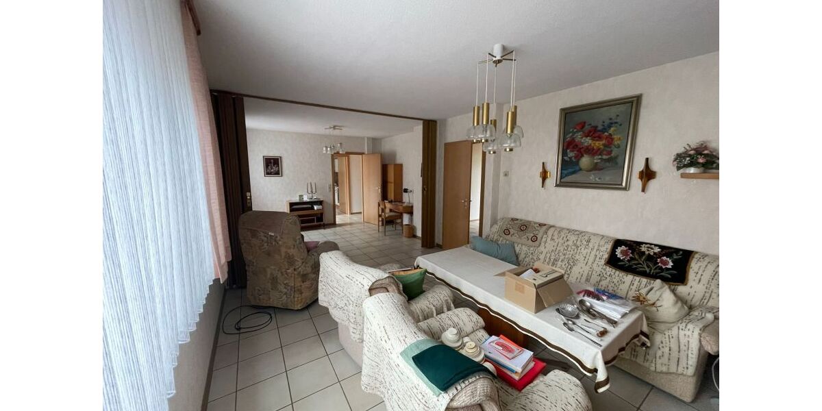 Freistehendes Haus zu vermieten in ruhiger, sonniger Lage mit Garten, Garage, Einfahrt und Terrasse - Einfamilienhaus Reinheim | Angebot:26940935