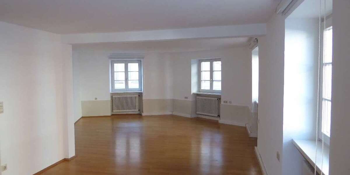 Etagenwohnung Karlsruhe - 3 Zimmer, 101 m&sup2;, 1.600&euro; | Angebot:24558029