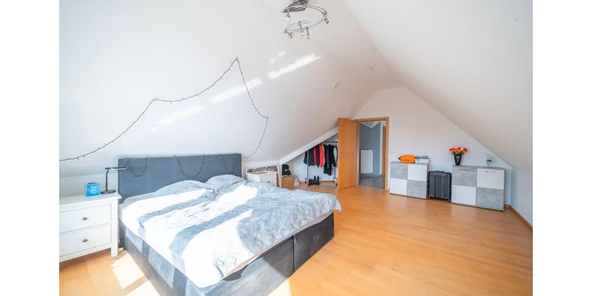 Maisonettenwohnung Lohne (Oldenburg) - 5 Zimmer, 169 m&sup2;, 1.500&euro; | Angebot:24649973
