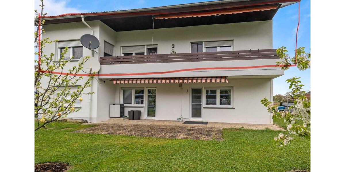 Etagenwohnung Waldshut-Tiengen Tiengen - 4 Zimmer, 108 m&sup2;, 1.100&euro; | Angebot:25403666