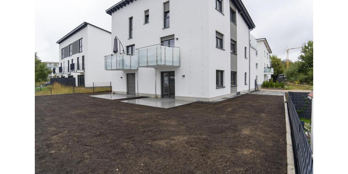 Erdgeschoßwohnung Offenbach am Main Bieber - 6 Zimmer, 188 m&sup2;, 2.800&euro; | Angebot:24534922