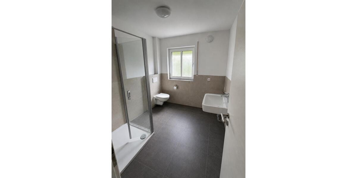 Einfamilienhaus Deggendorf - 2 Zimmer, 70 m&sup2;, 850&euro; | Angebot:26703612