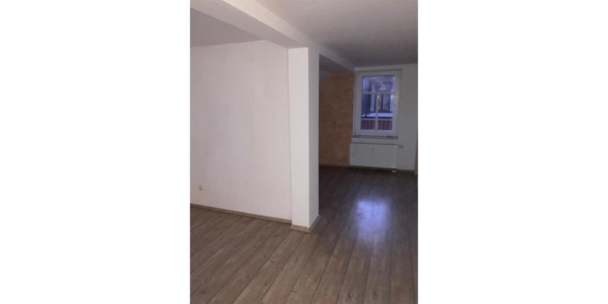 Dachgeschoßwohnung Reinsdorf - 2 Zimmer, 48 m&sup2;, 309&euro; | Angebot:26167127
