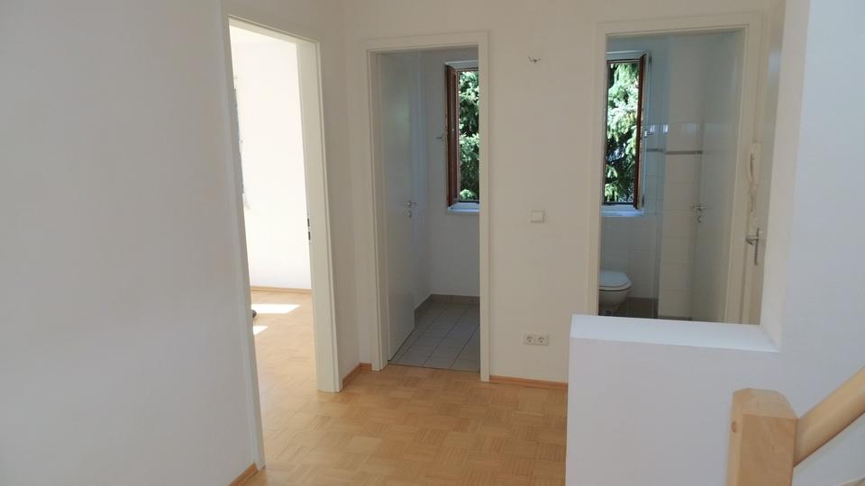 Maisonettenwohnung Hamburg Altona - 4 Zimmer, 111 m&sup2;, 2.350&euro; | Angebot:26049504
