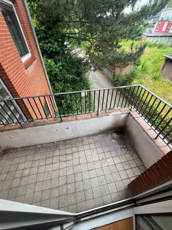 BESICHTIGUNG: Mo., 22.09., 17.00 Uhr! Großzügige 2-Zimmer-Wohnung in Schnelsen, 71 m²! Befristete Vermietung für ein Jahr!