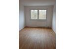 Etagenwohnung Ellefeld - 4 Zimmer, 93 m&sup2;, 435&euro; | Angebot:26368537