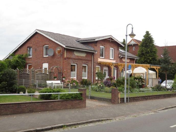 Dachgeschoßwohnung Hamdorf - 1 Zimmer, 35 m&sup2;, 390&euro; | Angebot:25919233