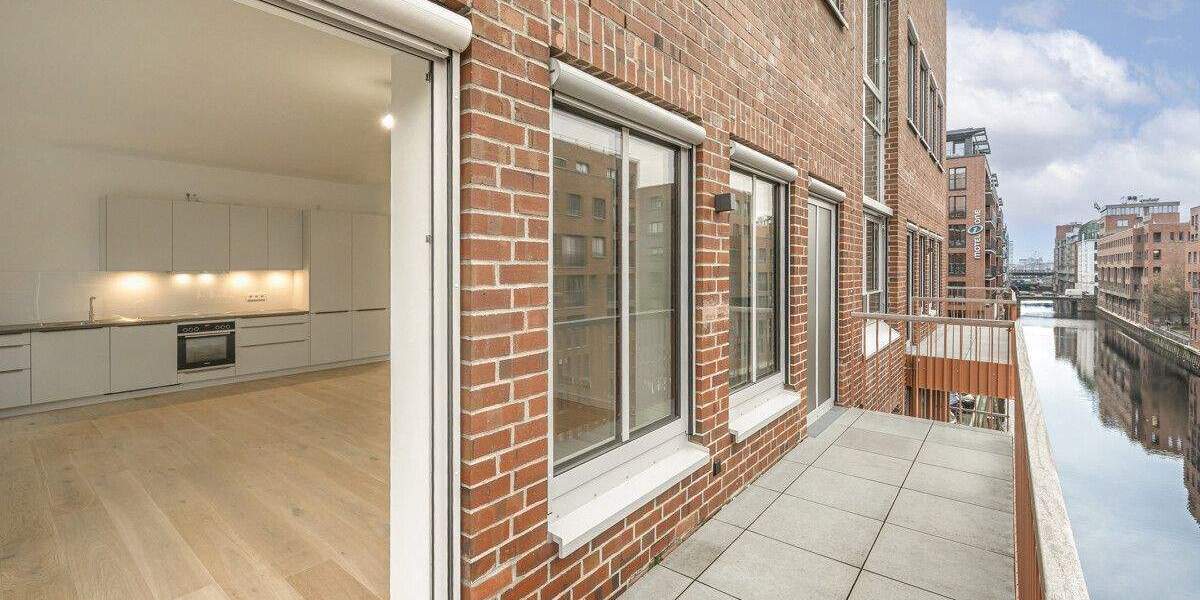 Etagenwohnung Hamburg Neustadt - 3 Zimmer, 90 m&sup2;, 2.571&euro; | Angebot:25139425