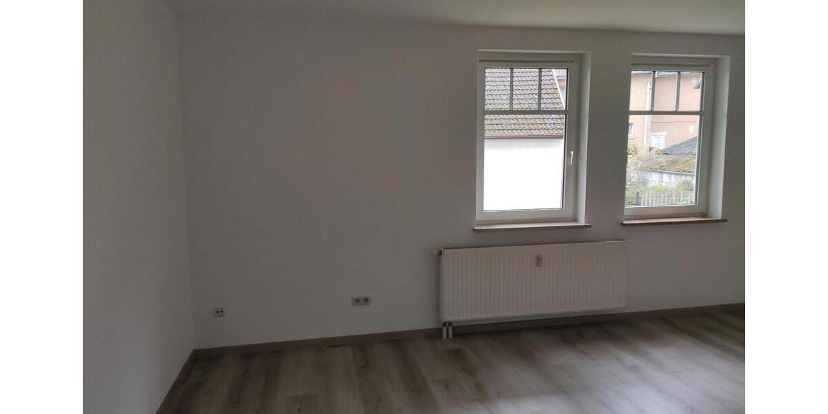 Hochparterre Schmalkalden - 1 Zimmer, 44 m&sup2;, 438&euro; | Angebot:25840627