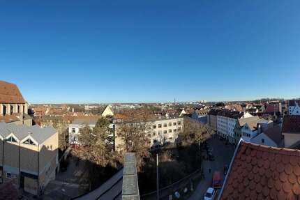 Wohnung zum Mieten in Augsburg Zentrum 2.090 € 145 m² 5 zimmer
