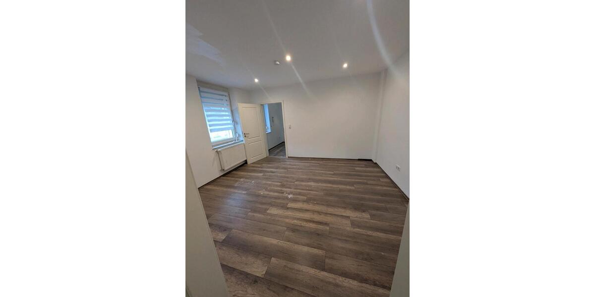 Einfamilienhaus Saarbrücken Scheidt - 4 Zimmer, 172 m&sup2;, 1.400&euro; | Angebot:24780403
