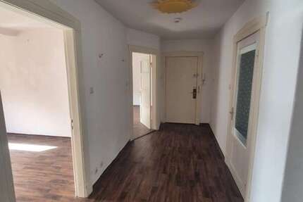 Wohnung Bremerhaven Mitte - 4 Zimmer, 100 m&sup2;, 750&euro; | Angebot:27055716