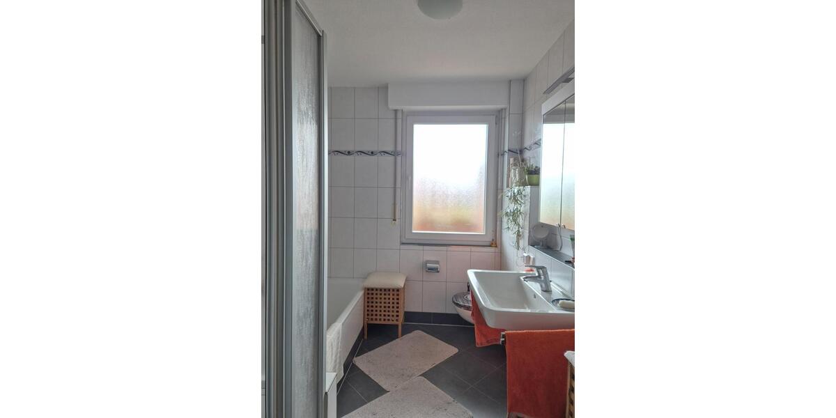 Dachgeschoßwohnung Osnabrück Gretesch - 3 Zimmer, 83 m&sup2;, 870&euro; | Angebot:26696466