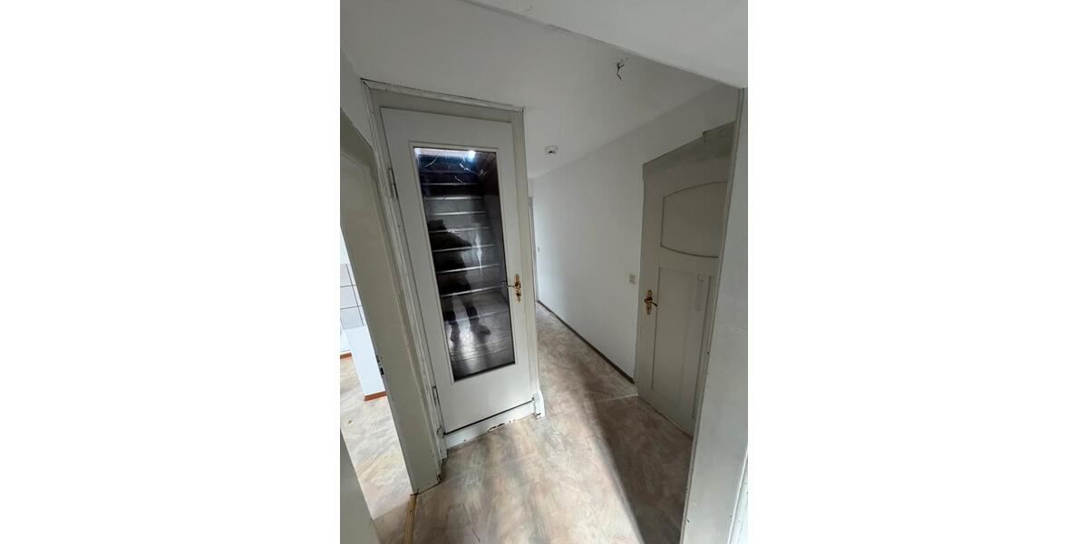Dachgeschoßwohnung Frankenblick - 3 Zimmer, 78 m&sup2;, 670&euro; | Angebot:25285645