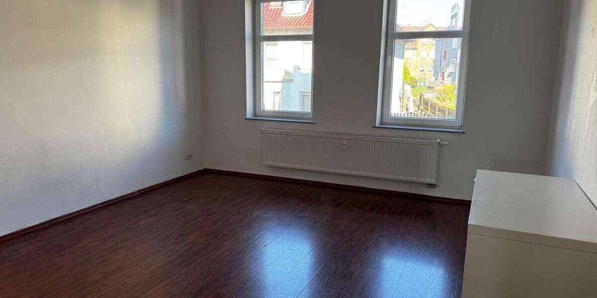 Etagenwohnung Bebra - 3 Zimmer, 88 m&sup2;, 650&euro; | Angebot:26671800