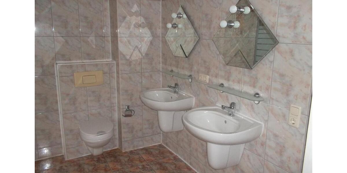 Doppelhaushälfte Grabowhöfe - 4 Zimmer, 103 m&sup2;, 780&euro; | Angebot:23849998