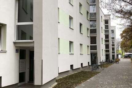 Wohnung Ingolstadt Piusviertel - 4 Zimmer, 90 m&sup2;, 1.033&euro; | Angebot:27225664