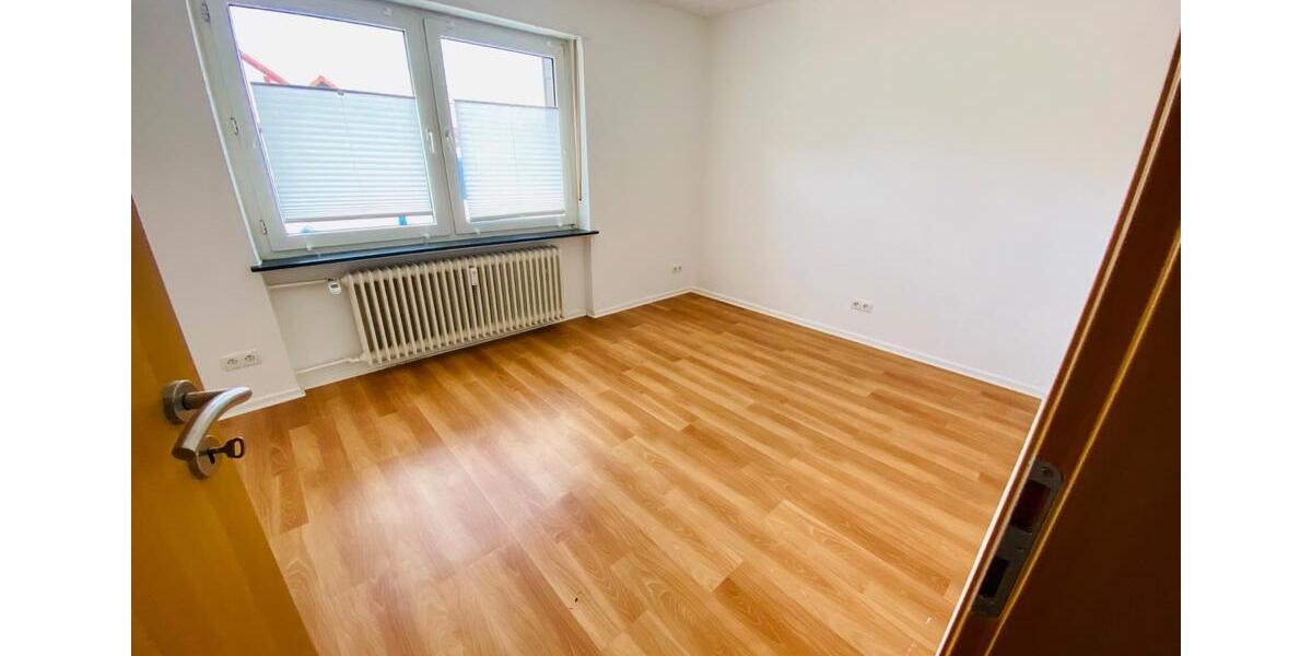 Erdgeschoßwohnung Kaiserslautern Einsiedlerhof - 1 Zimmer, 85 m&sup2;, 850&euro; | Angebot:25994768
