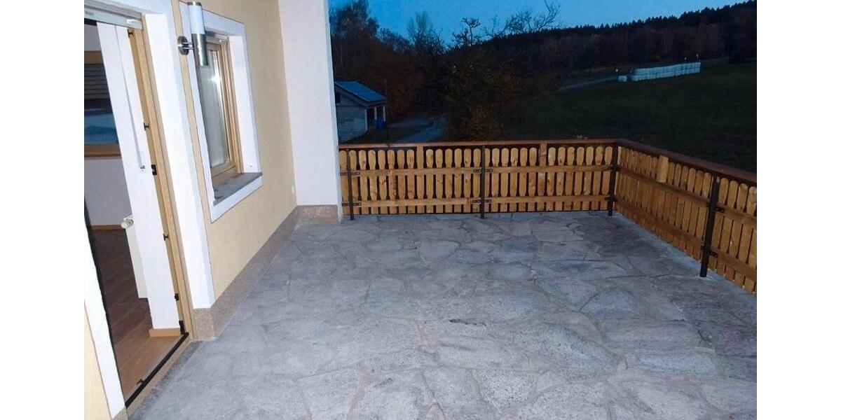 Etagenwohnung Schöfweg - 4 Zimmer, 130 m&sup2;, 800&euro; | Angebot:26367728