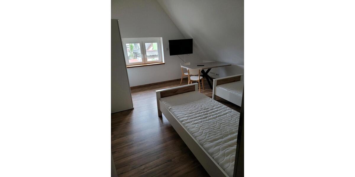 Einfamilienhaus Neuried - 6 Zimmer, 150 m&sup2;, 1.500&euro; | Angebot:24989274