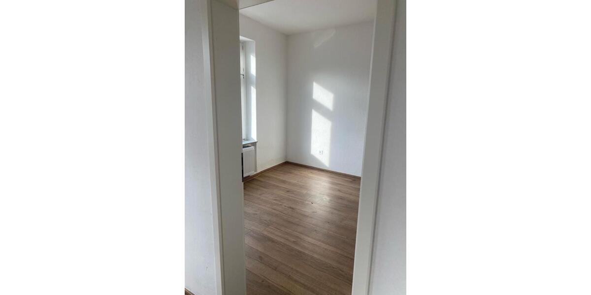 Etagenwohnung Meinerzhagen - 4 Zimmer, 76 m&sup2;, 650&euro; | Angebot:26636767