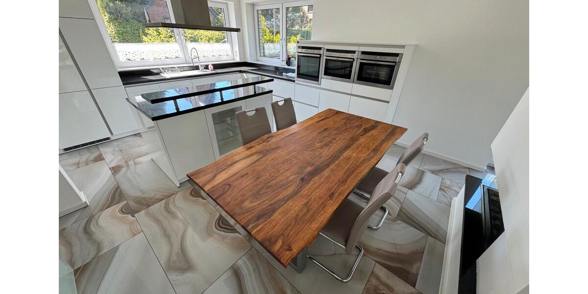 Maisonettenwohnung Hamburg Wandsbek - 5 Zimmer, 190 m&sup2;, 3.000&euro; | Angebot:26566824