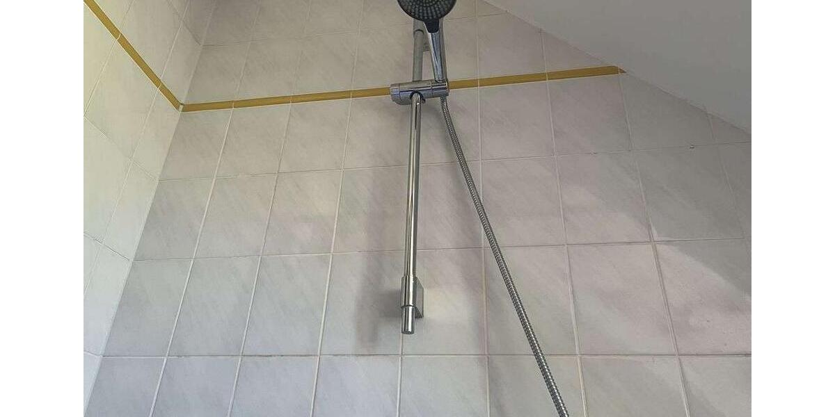 Dachgeschoßwohnung Karlsfeld - 2.5 Zimmer, 72 m&sup2;, 1.450&euro; | Angebot:26534796