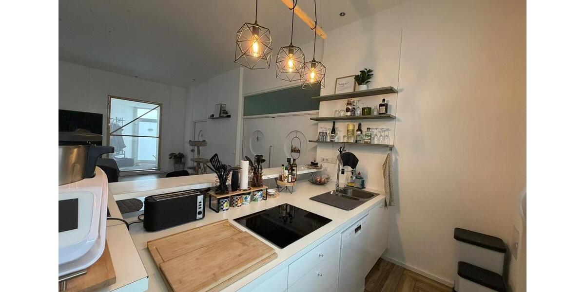 Etagenwohnung Uder - 4 Zimmer, 150 m&sup2;, 900&euro; | Angebot:26092951