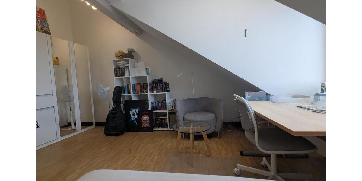 4,5-Zimmer loftartige Maisonette-Wohnung mit Terrasse am Wasserga 4 zimmer