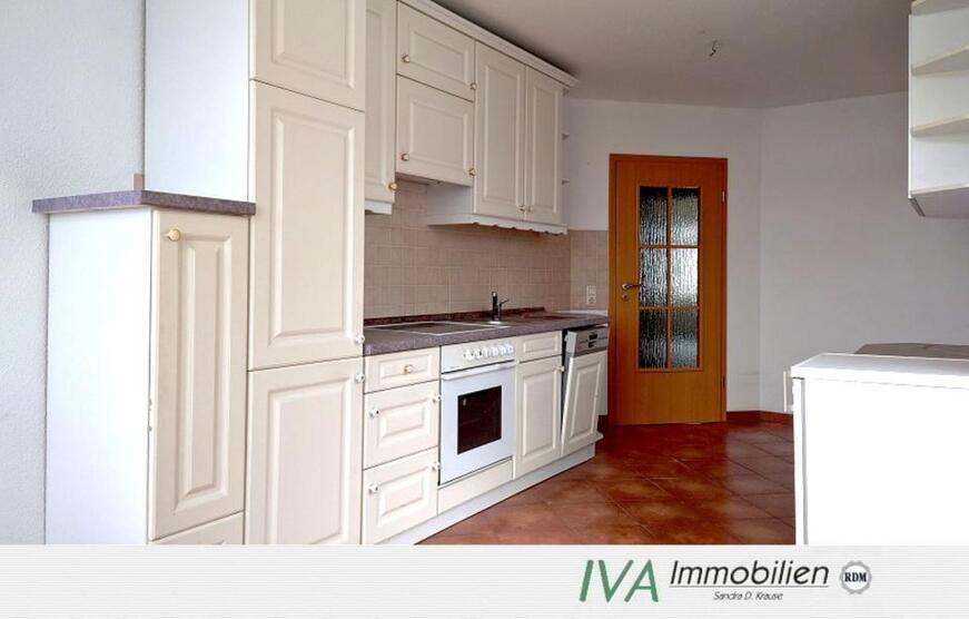 Komfortable 3-Raum-Wohnung mit Einbauküche und Balkon im Stadtzentrum Riesa´s