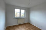Etagenwohnung Suhl Neundorf - 4 Zimmer, 64 m&sup2;, 400&euro; | Angebot:26393587