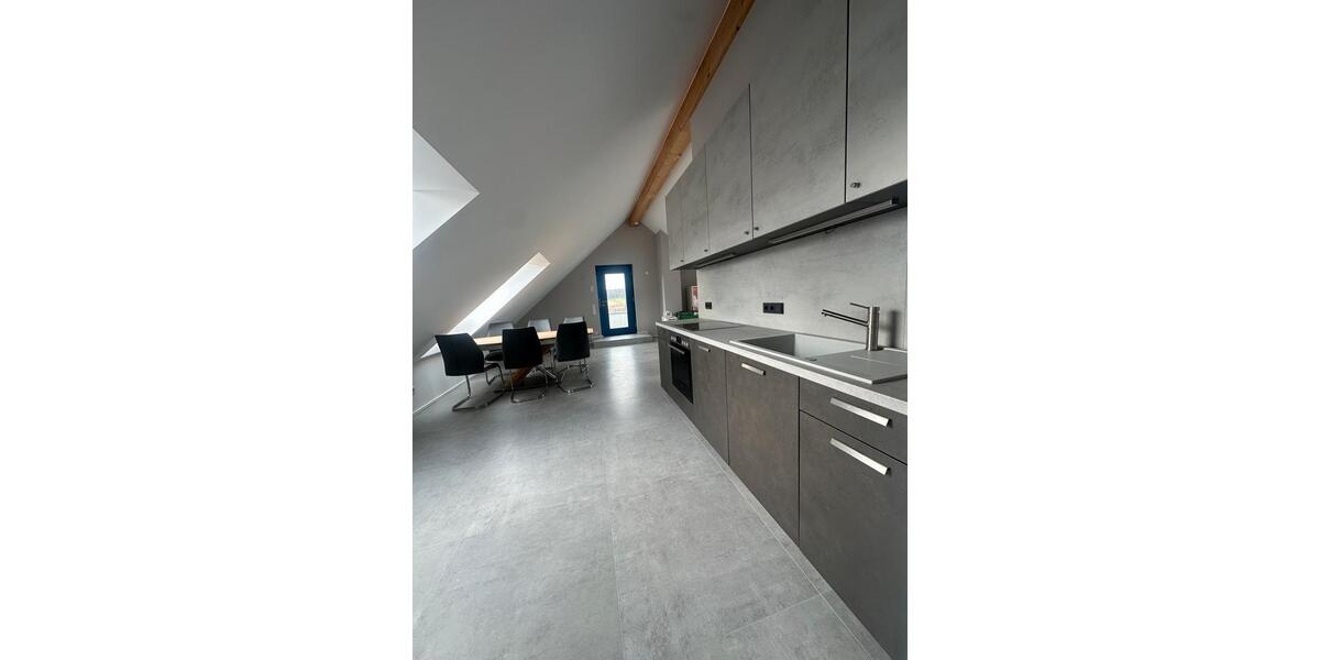 Dachgeschoßwohnung Ebersburg - 2 Zimmer, 85 m&sup2;, 1.100&euro; | Angebot:26023563