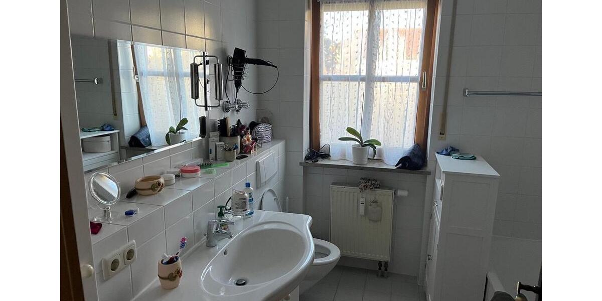 Helle, gemütliche 2 Zimmerwohnung mit Terrasse in ruhiger Lage mit Garten 2 zimmer