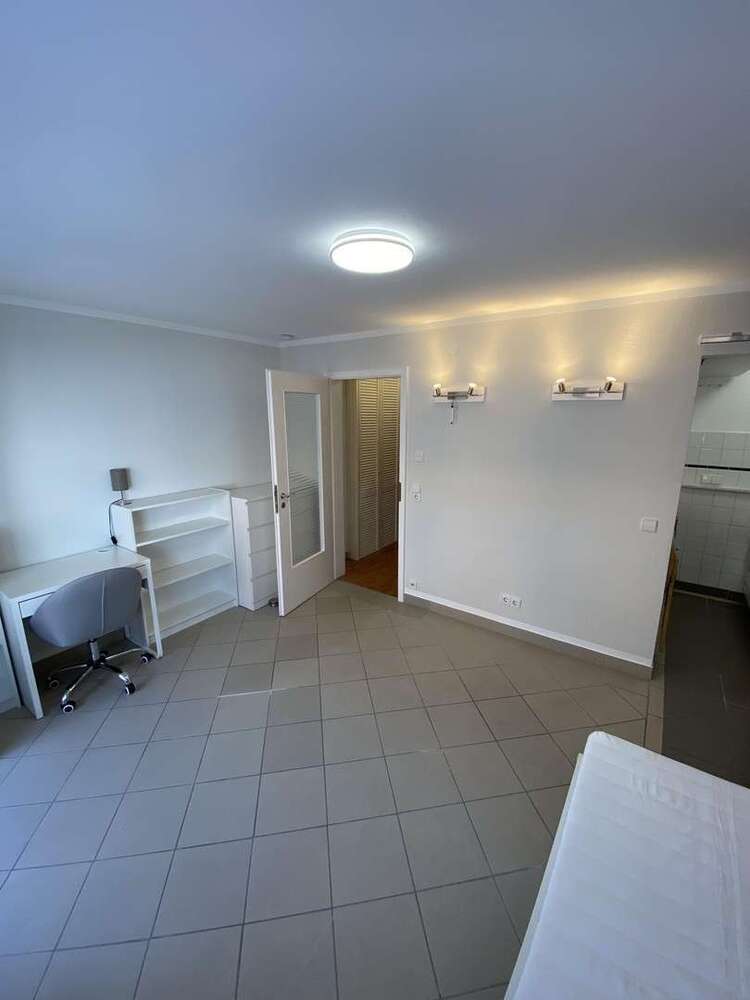 Wohnung zum Mieten in Stuttgart 720 € 25 m²