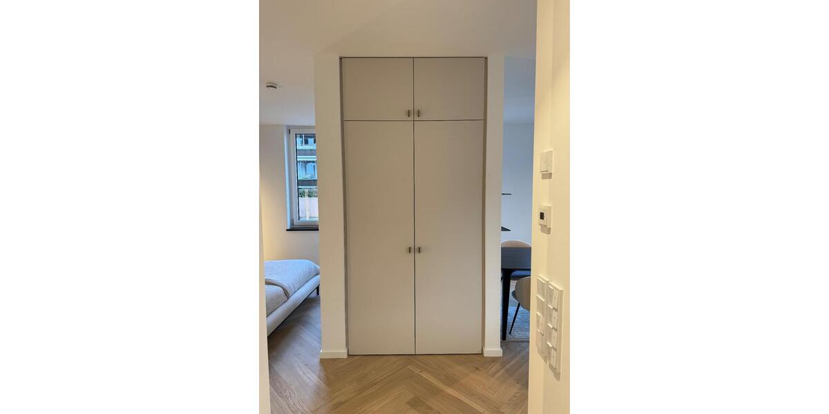 Erdgeschoßwohnung Bünde - 1 Zimmer, 96 m&sup2;, 2.450&euro; | Angebot:19117124