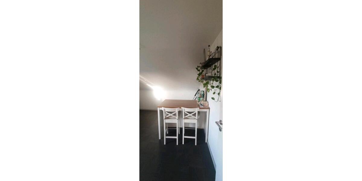 Dachgeschoßwohnung Hüttlingen - 2 Zimmer, 64 m&sup2;, 825&euro; | Angebot:26703747