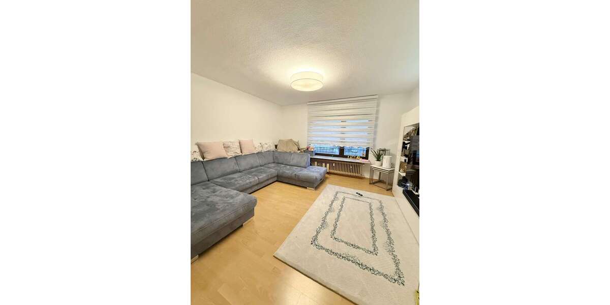 Etagenwohnung Hockenheim - 2.5 Zimmer, 74 m&sup2;, 720&euro; | Angebot:25111495