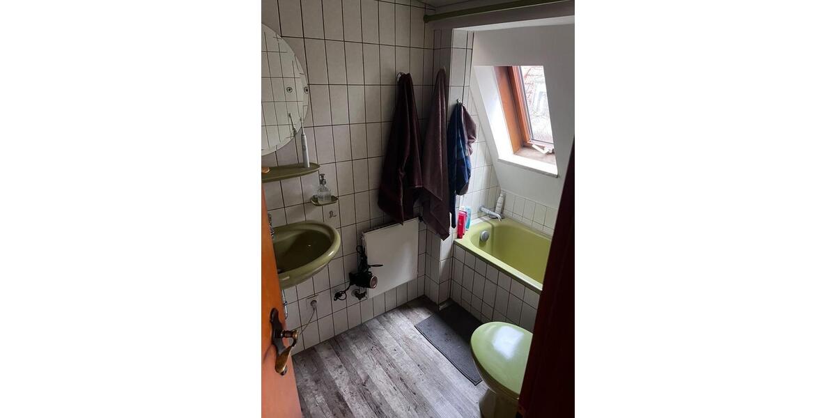 WG-Zimmer Stuttgart Mitte Untermiete Februar und März 2026 1 zimmer