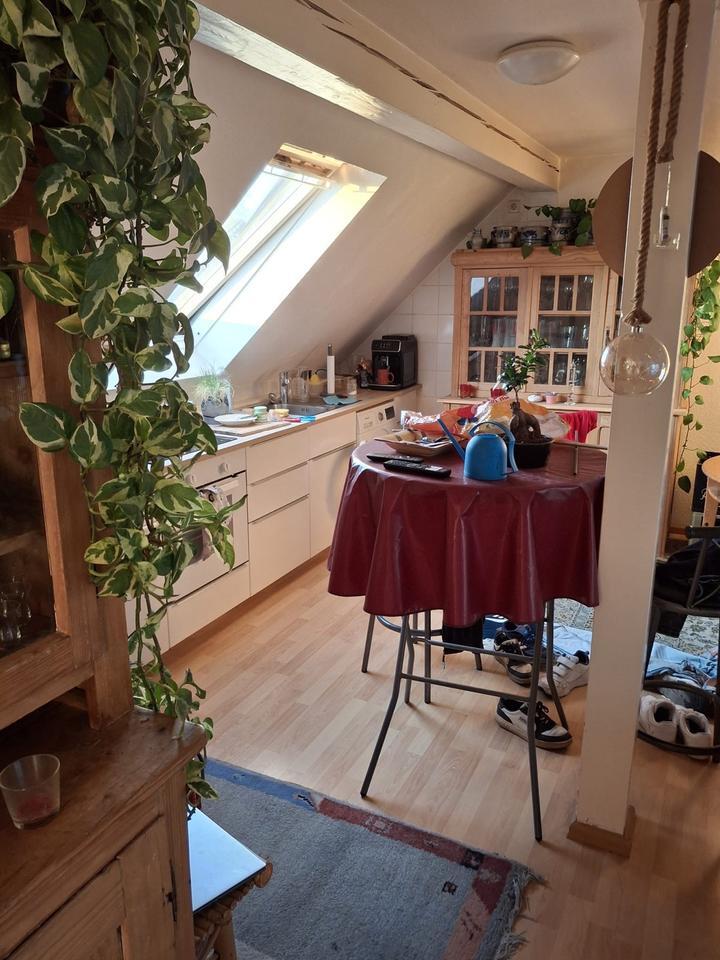 2 Zimmer Wohnung mit schönem Innenhof