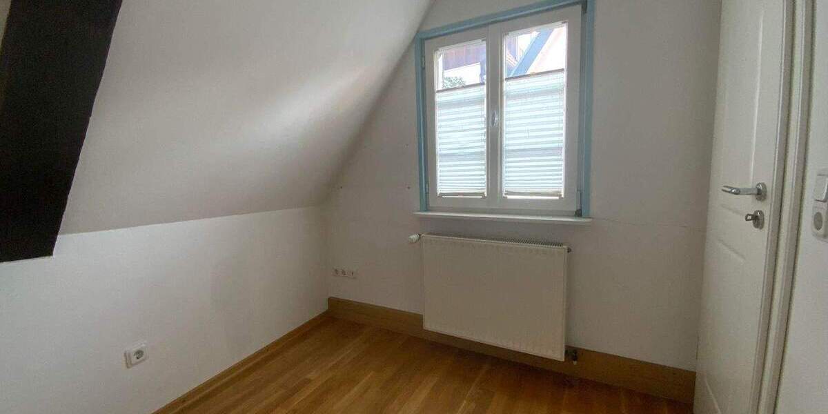 Einfamilienhaus Lünen - 3 Zimmer, 90 m&sup2;, 800&euro; | Angebot:25165863