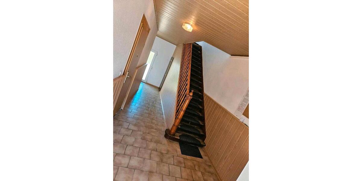 Etagenwohnung Greußen - 2 Zimmer, 63 m&sup2;, 570&euro; | Angebot:26558171
