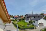 *** Gemütliche Dachgeschoss-Wohnung *** hochwertig ausgeführt und mit vollständiger Einbauküche ***